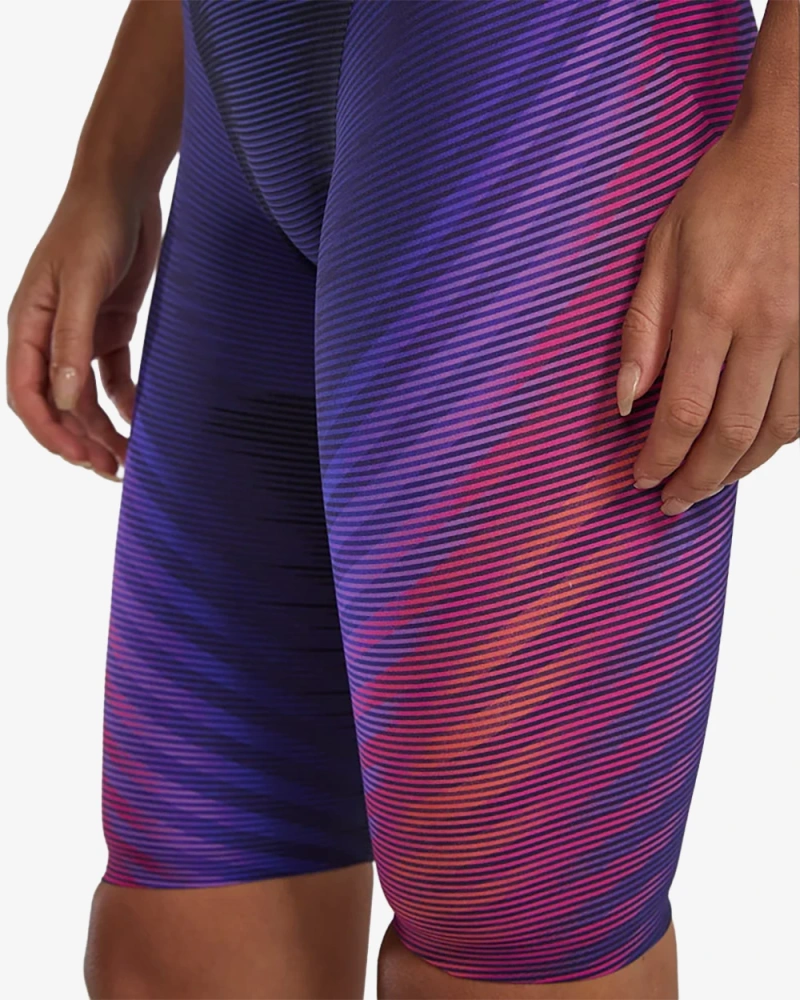 Гидрокостюм с открытой спиной TYR Venzo Open Back Tech Suit Omnia